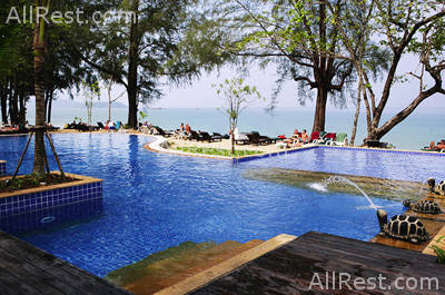 Khaolak Emerald Beach Resort & Spa 36